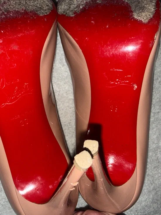 Christian Louboutin Hot Chick 100mm Pumps in Blush, Size 39/US 9 - Picture 10 of 11